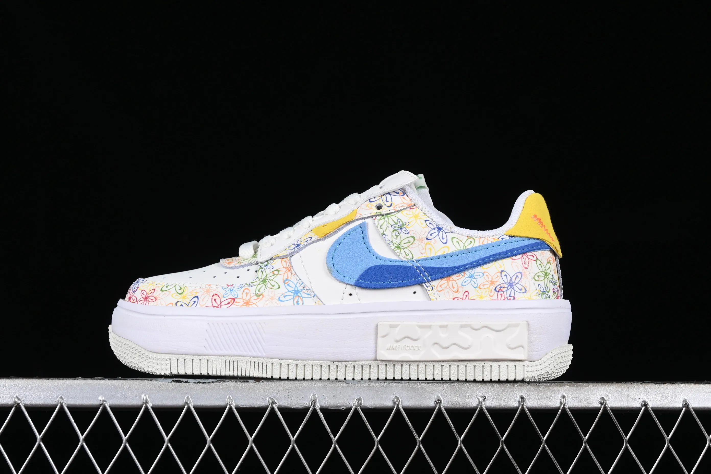 All categories Nk Air Force 1 Air Force series Nk Air Force 1 Fontanka Air Force low-top Nk Air Force 1 Fontanka Fontanka series Flower theme Air Force One low-top casual sneakers DV3211-100